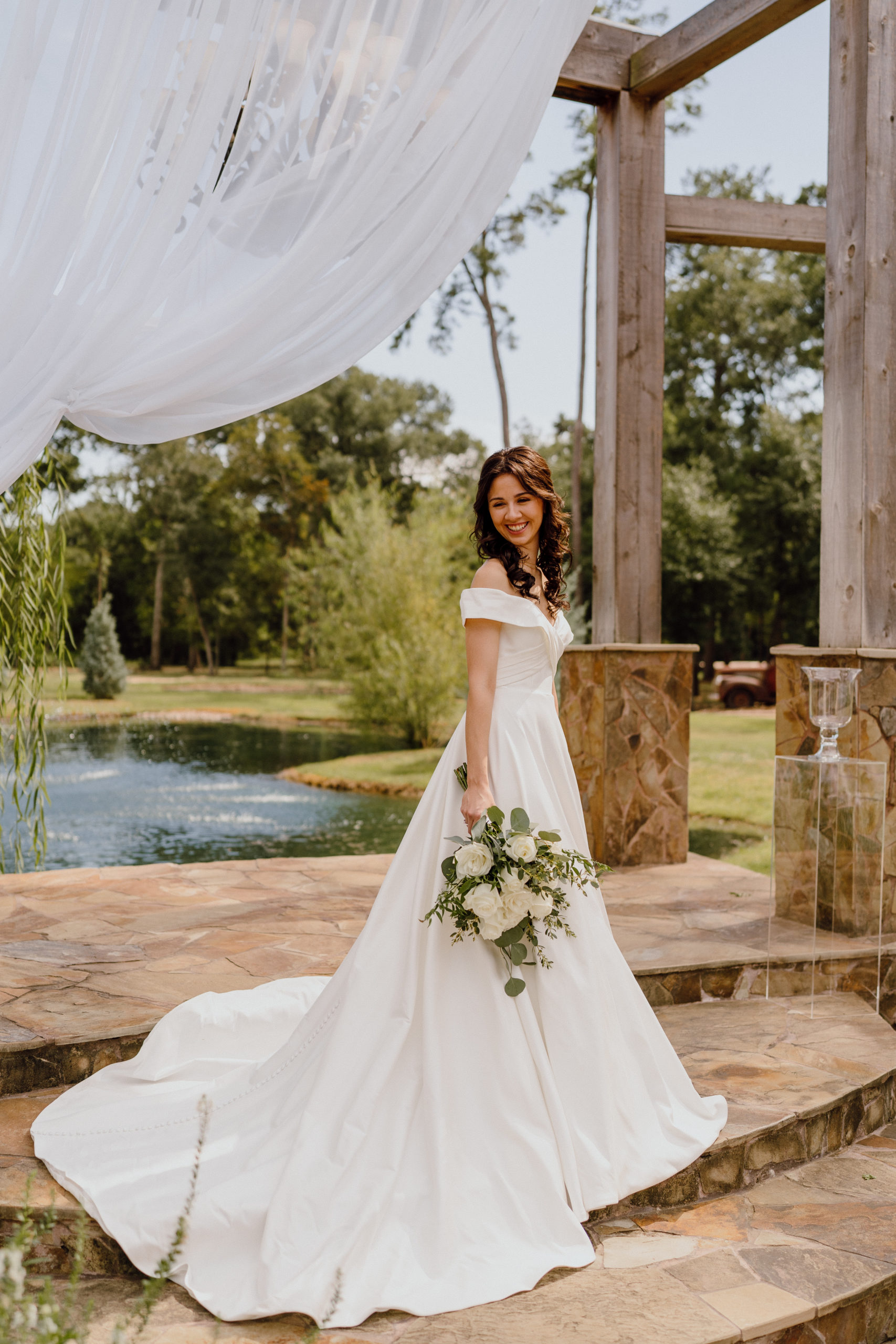 These timeless pre wedding bridal portraits took place at the Reserve at Cypress Creek. We explored the Texas venue to create stunning portraits. The brides italian inspired wedding gown and bouquet was the perfect combination for the editorial style wedding. This photojournalistic wedding was perfect in every way!