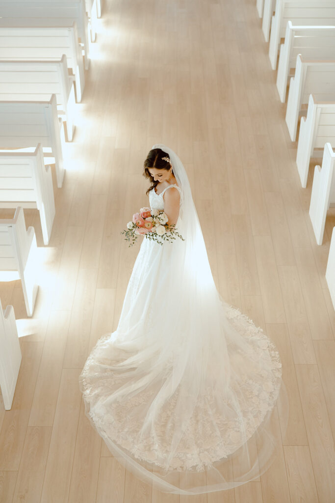 storytelling and documentary style wedding photography bridals