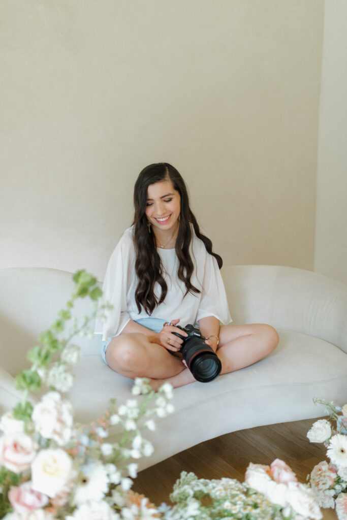 central texas photographer brand photos with flowers