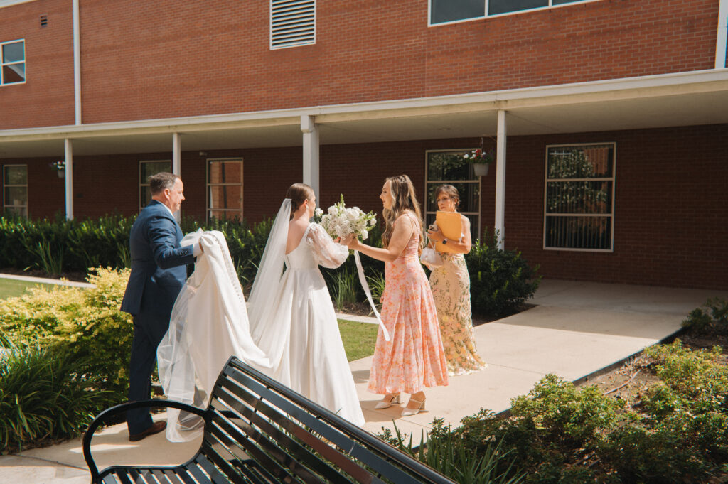 magnolia texas wedding portraits