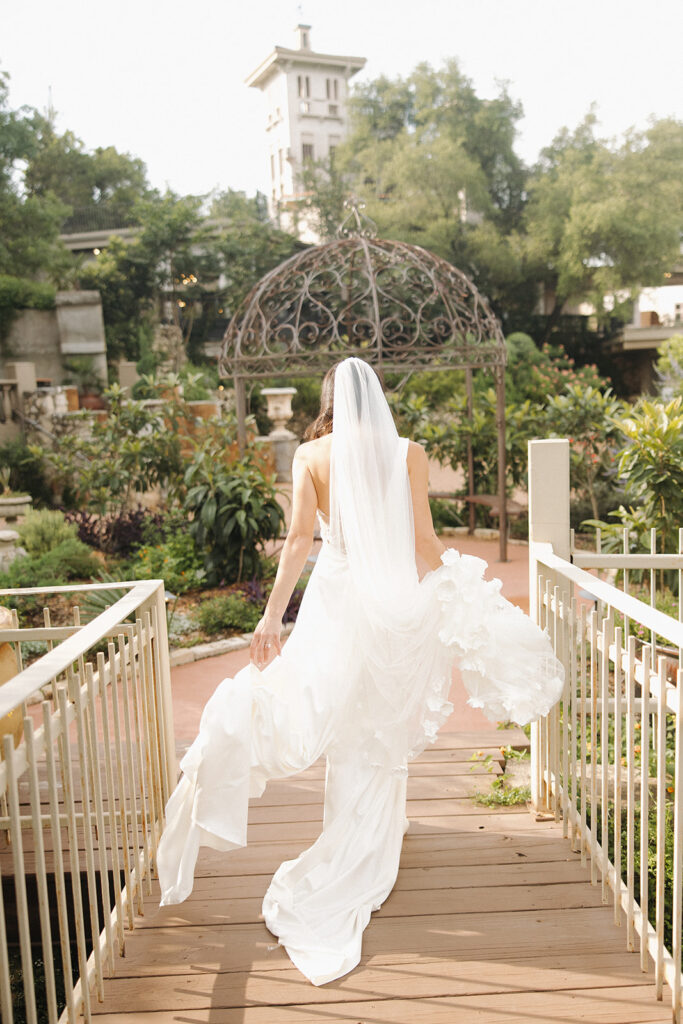 Elegant Villa Antonia Bridal Portraits