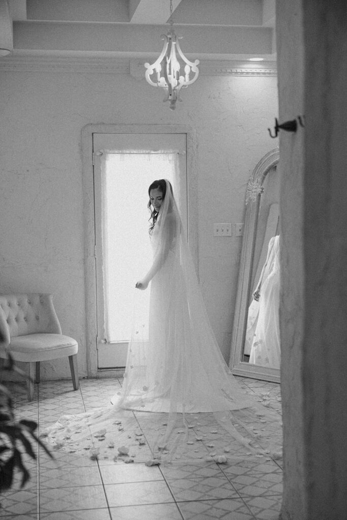 Elegant Villa Antonia Bridal Portraits