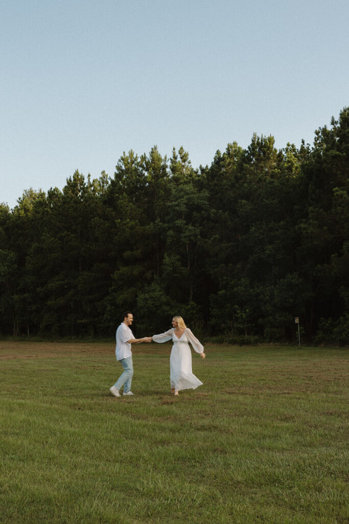 Laid-Back Summer Engagement Photos in Houston