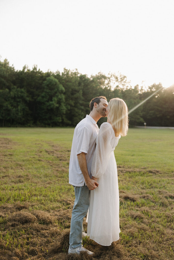 golden hour summer engagement photos in texas