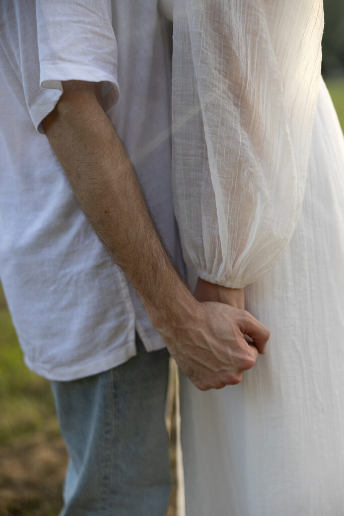 golden hour summer engagement photos in texas