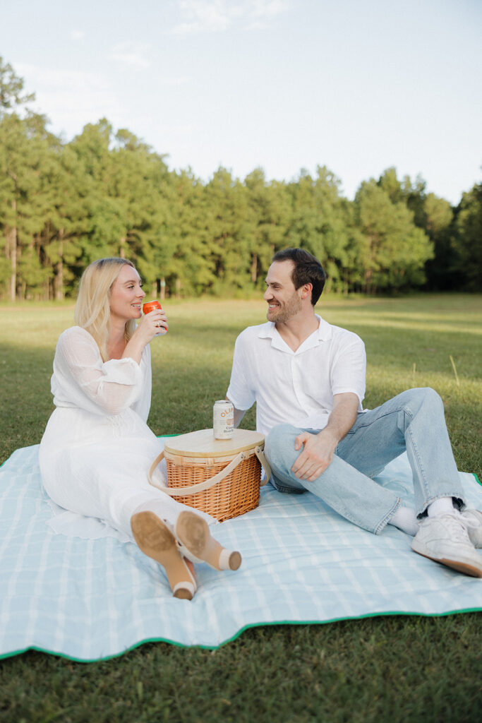 Laid-Back Summer Engagement Photos in Houston