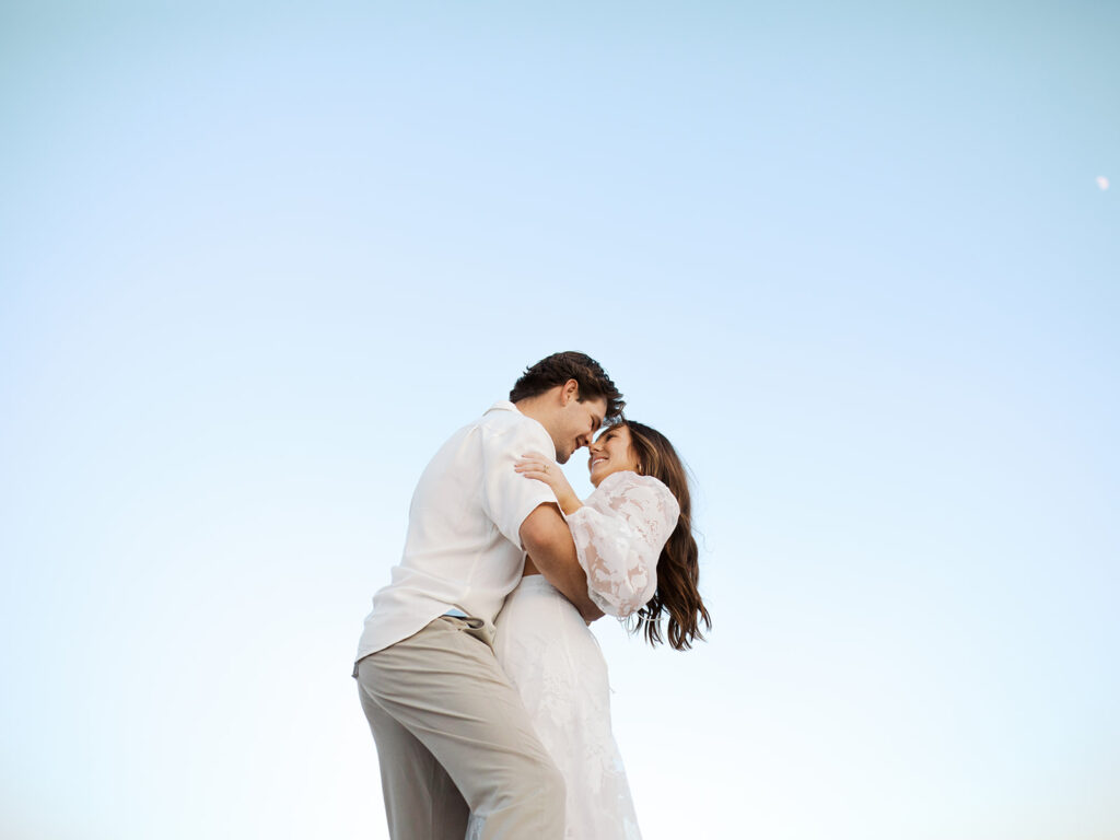 nostalgic engagement photoshoot cinematic engagement pictures