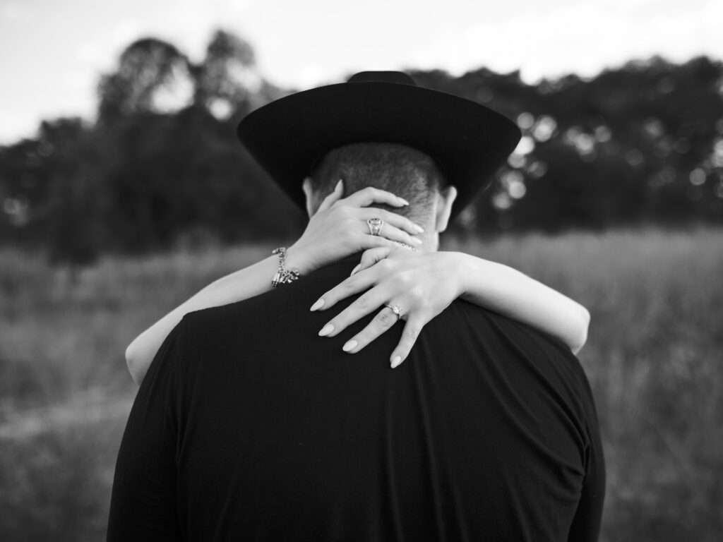 field engagement photos western style