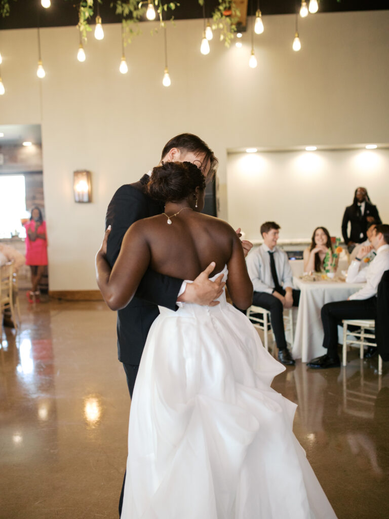 wedding reception photos first dance