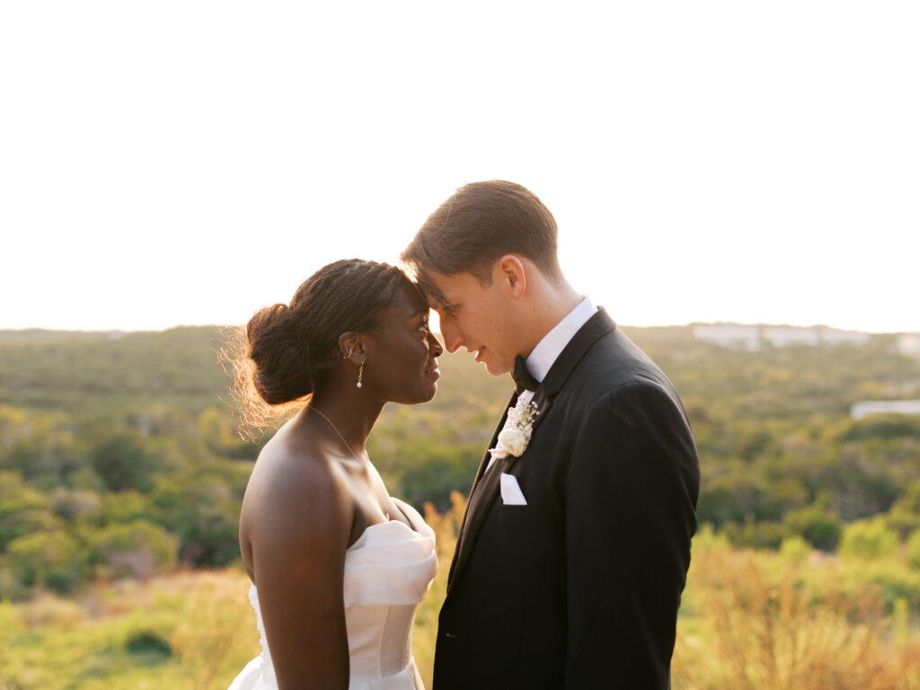 outdoor sunset wedding photos in texas