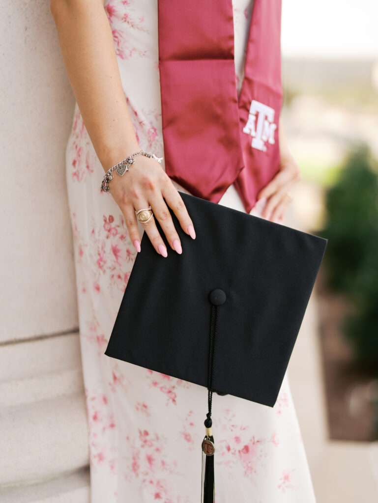 graduation photos cap and gown