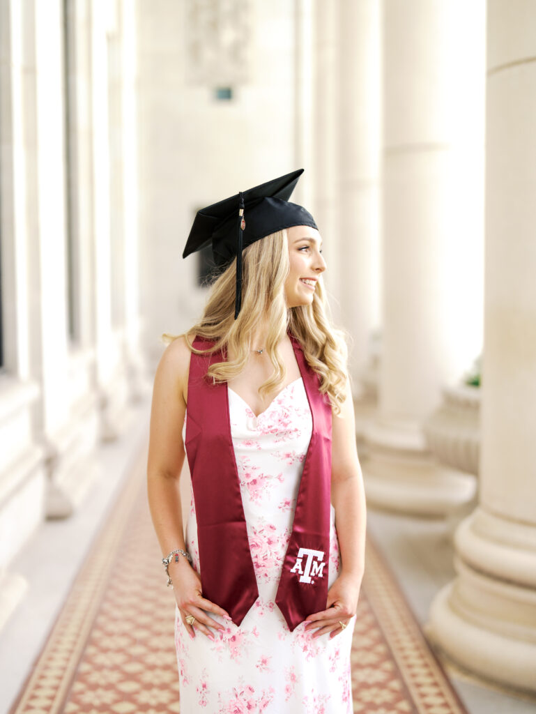 graduation photos cap and gown