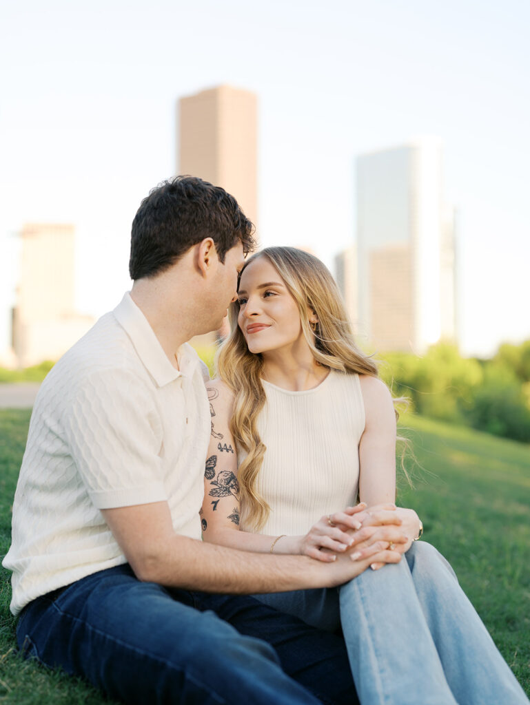 Elegant Houston Engagement Photos in Boulevard Oaks