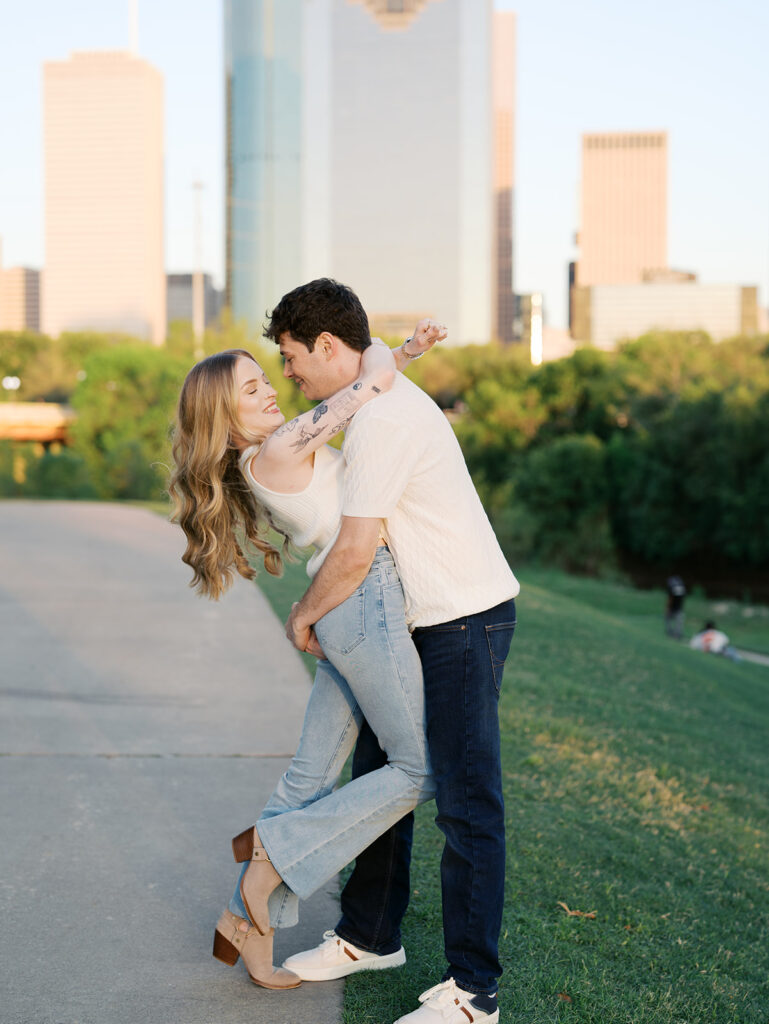 boulevard oaks engagement photos in houston