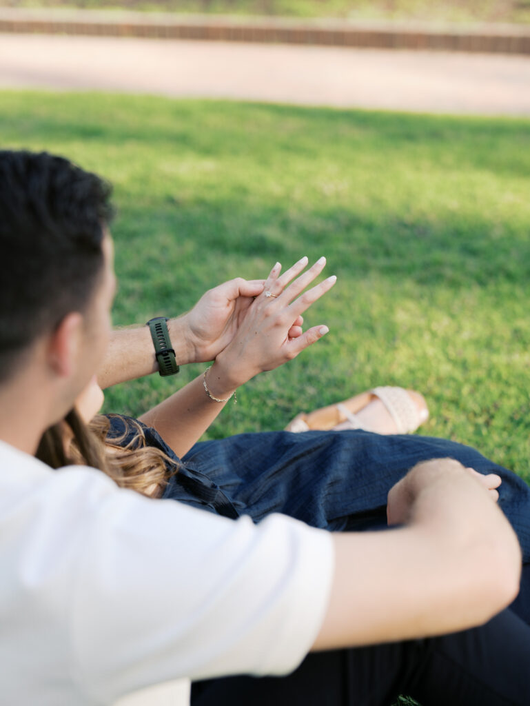 film inspired couple photo ideas outdoors