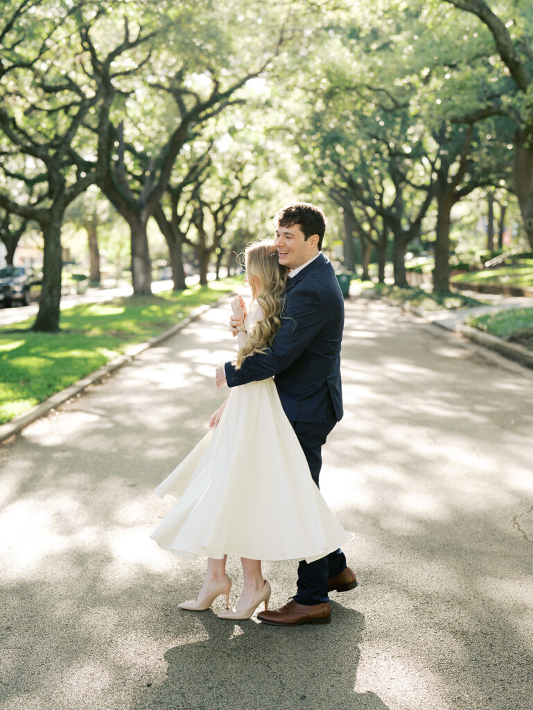 outdoor couple photos candid and romantic