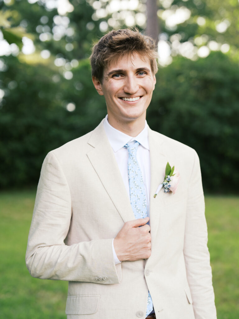 cinematic wedding photos romantic and timeless
