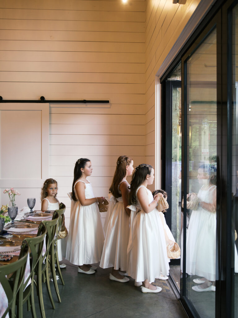 documentary style wedding photos for a texas wedding ceremony