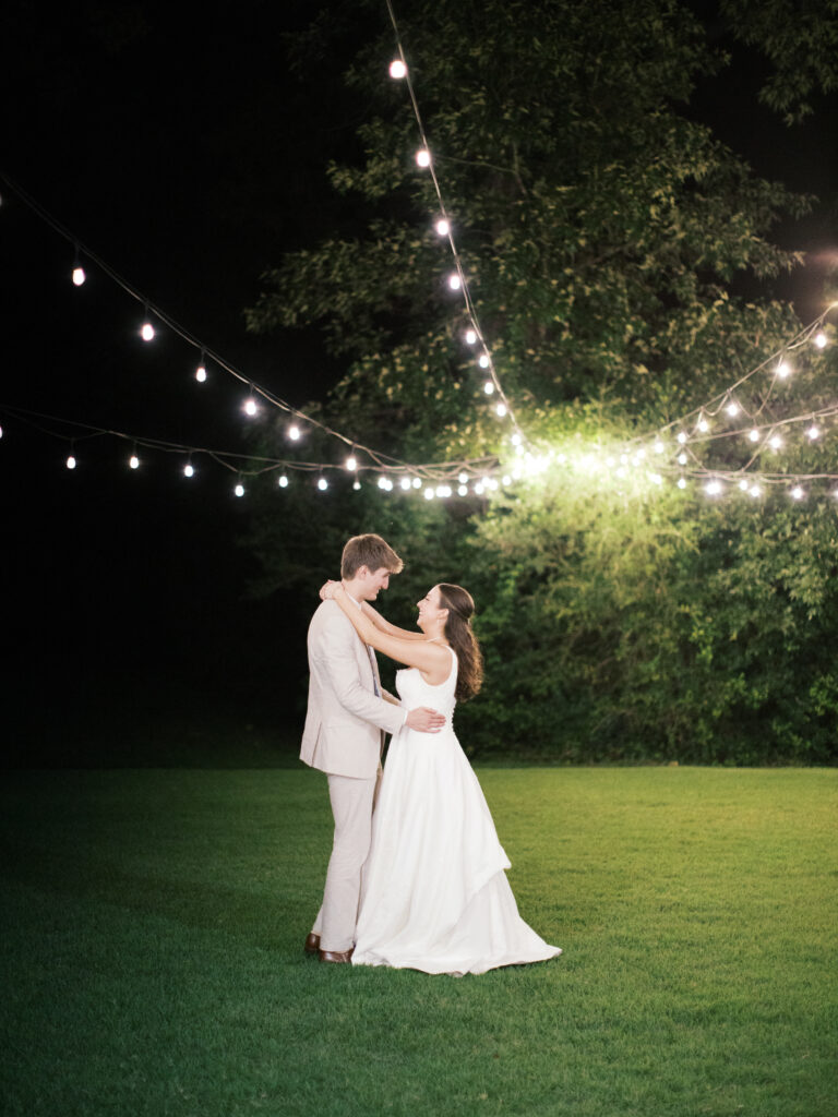 sweet reception photos with the bride and groom romantic moments