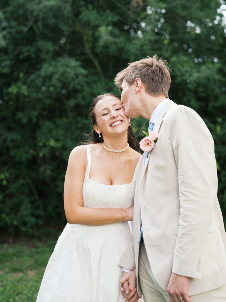 cinematic wedding photos romantic and timeless