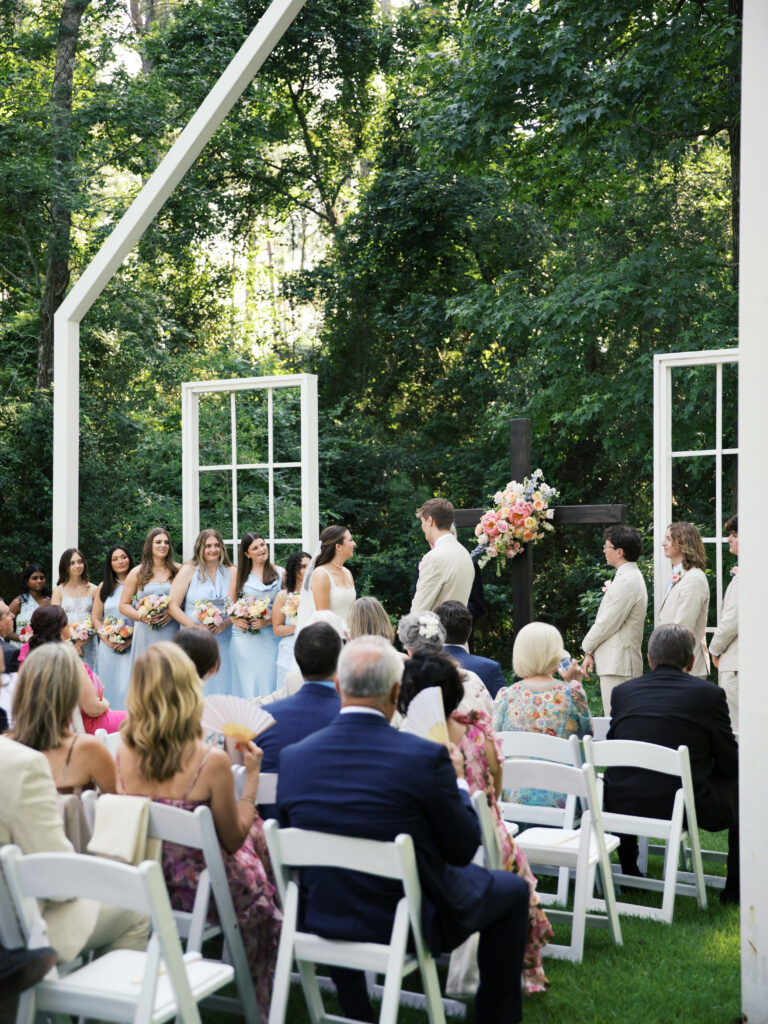 documentary style wedding photos for a texas wedding ceremony
