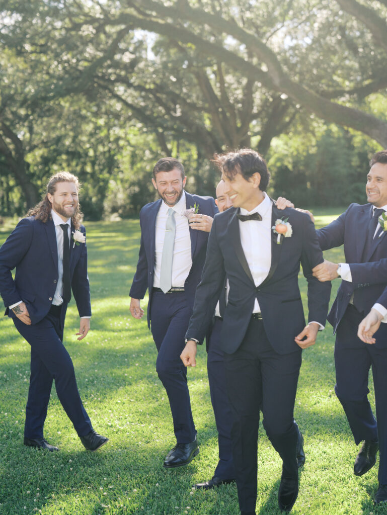 timeless and modern wedding portraits with bride and groom