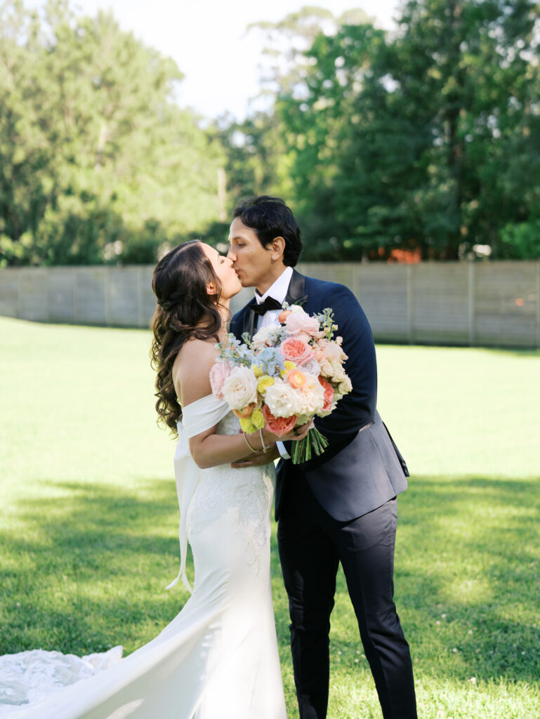 timeless and modern wedding portraits with bride and groom