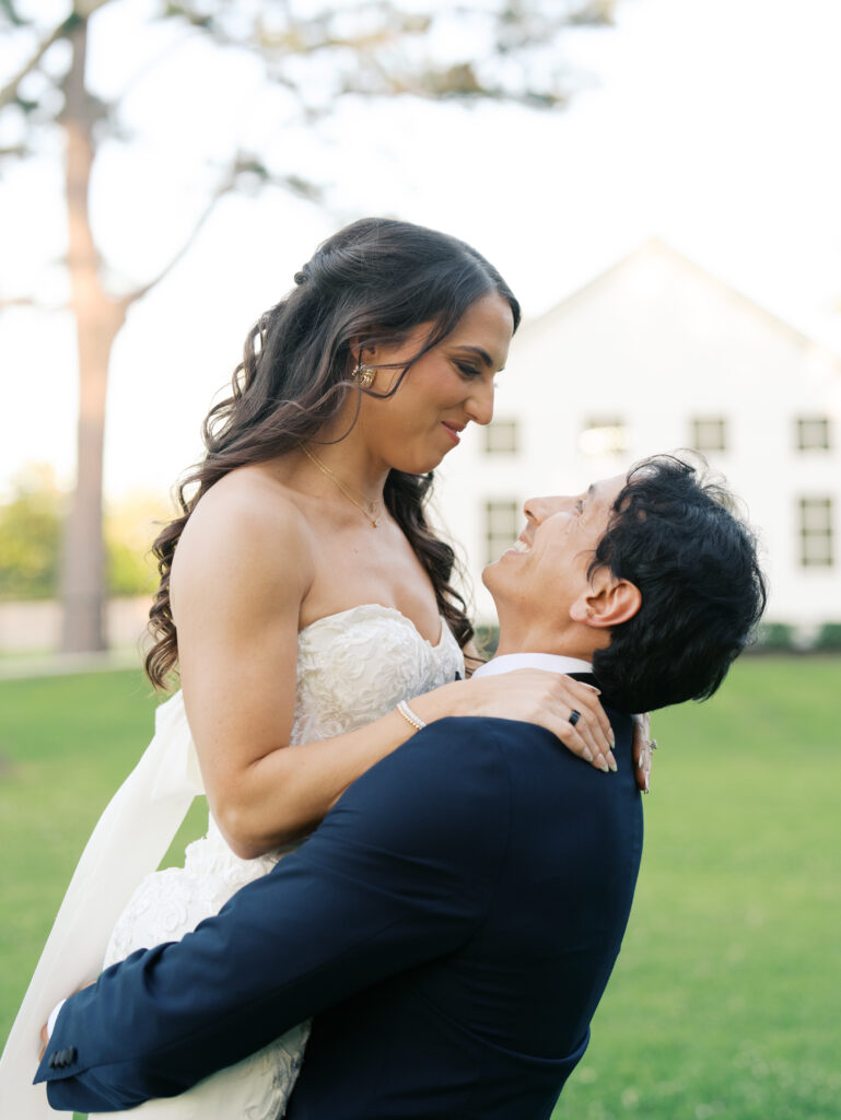 romantic bride and groom photos