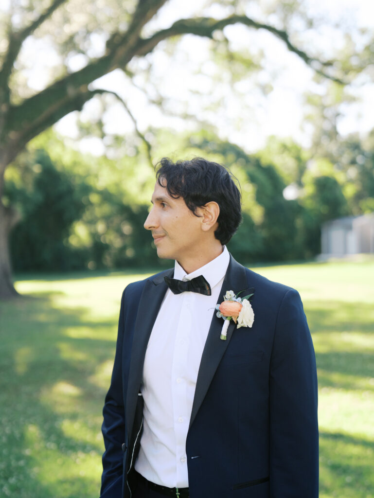 bride and groom portraits outdoors