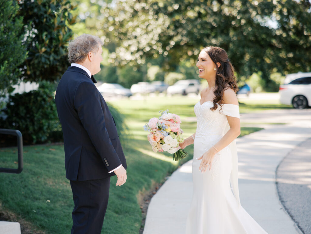 getting ready wedding photos in texas