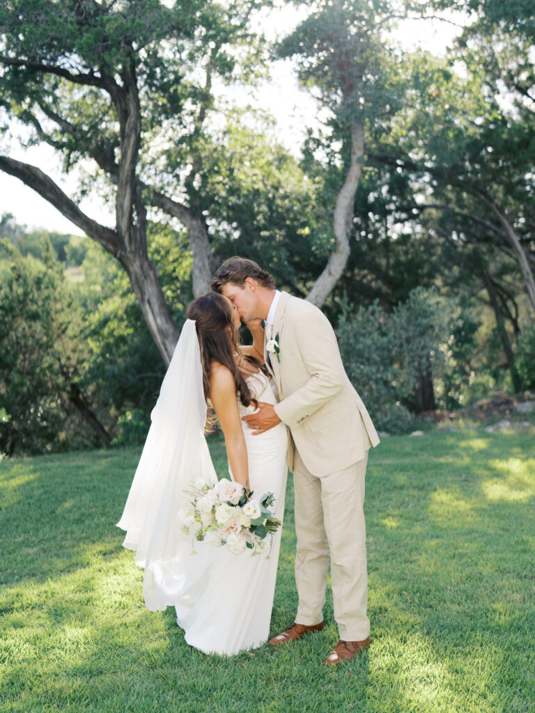 A Sweet Summer Celebration at The Prettiest Wimberley Texas Wedding Venue