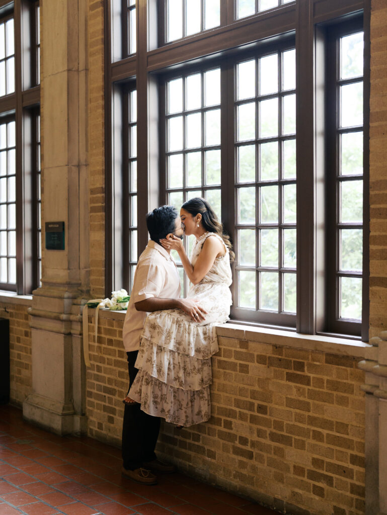 timeless engagement photos in the city