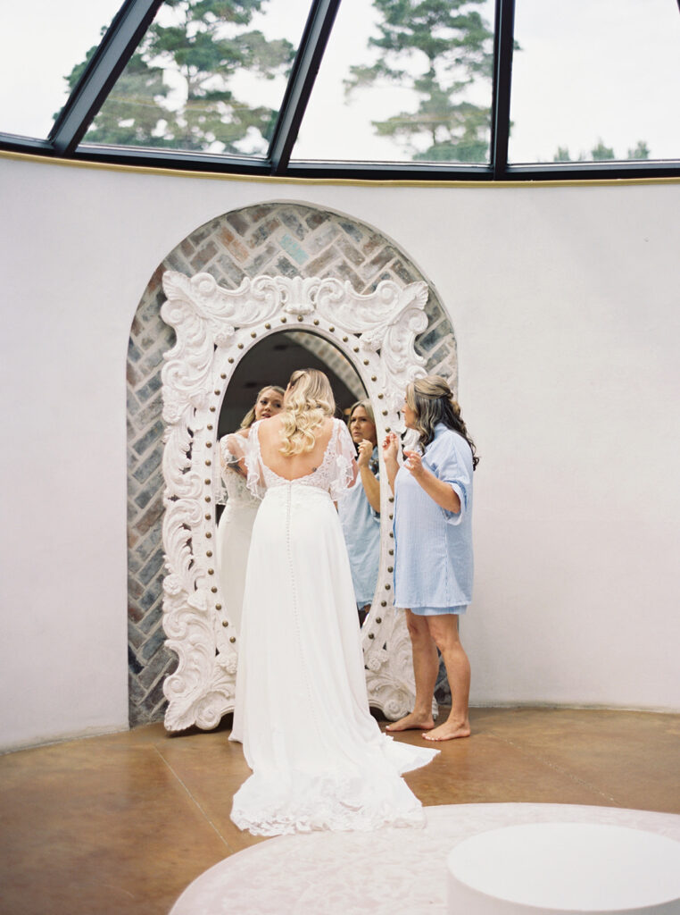 candid details moments through film wedding photography