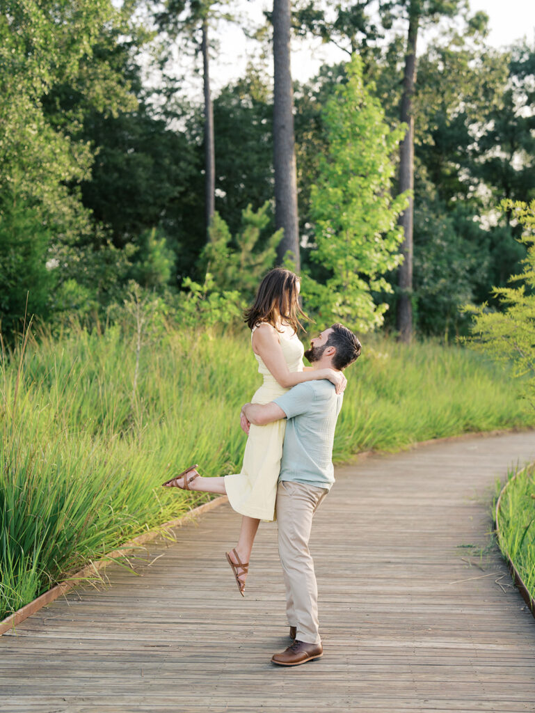 film inspired engagement photos at the park