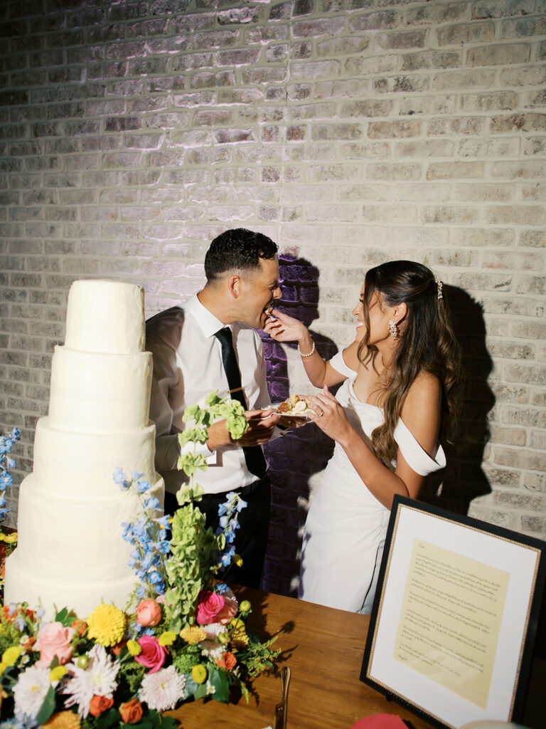 wedding cake flash reception photos