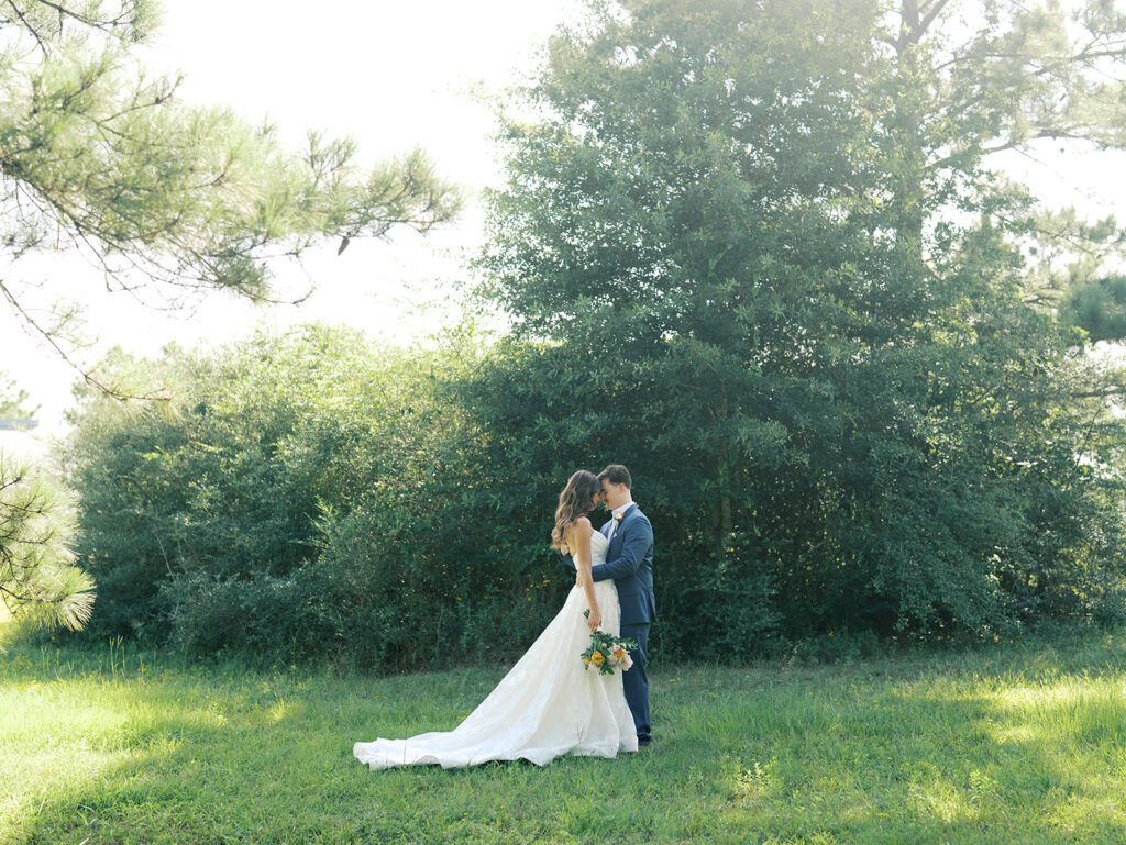 Chloe and J.W.’s Elegant Day at a Stunning Wedding Venue in Houston