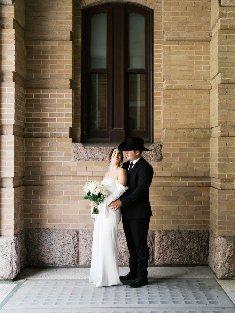 A Houston Courthouse Elopement For a Timeless, Intimate Love Story