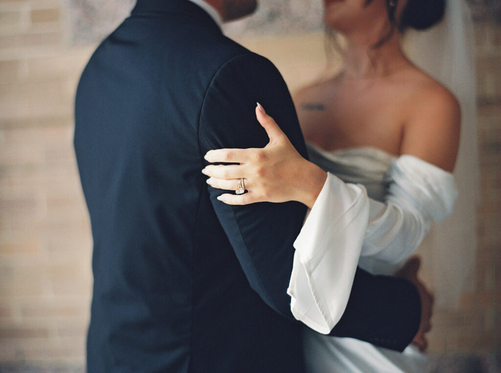 vintage and timeless bride and groom portraits