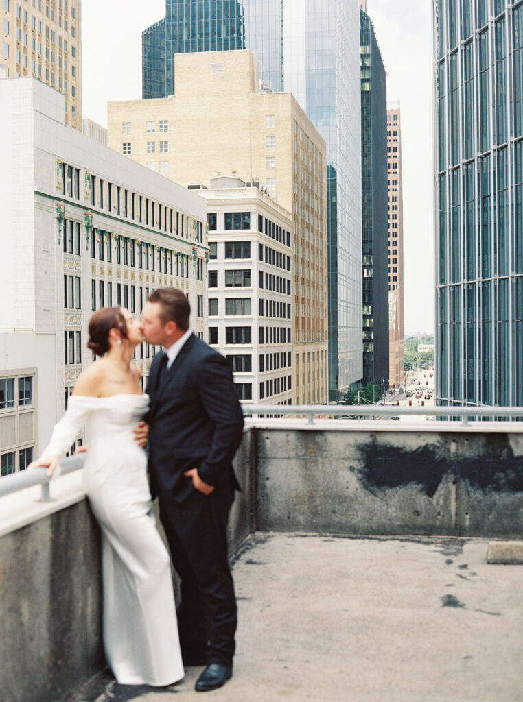 A Houston Courthouse Elopement For a Timeless, Intimate Love Story