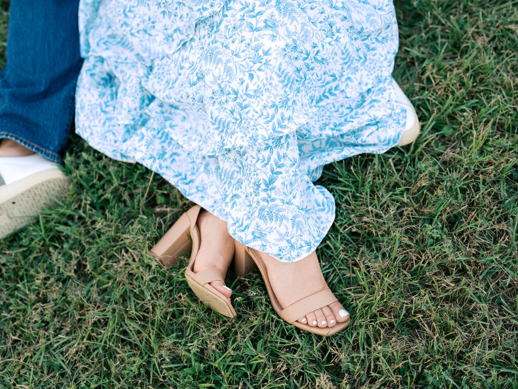 engagement photo outfit ideas blue dress