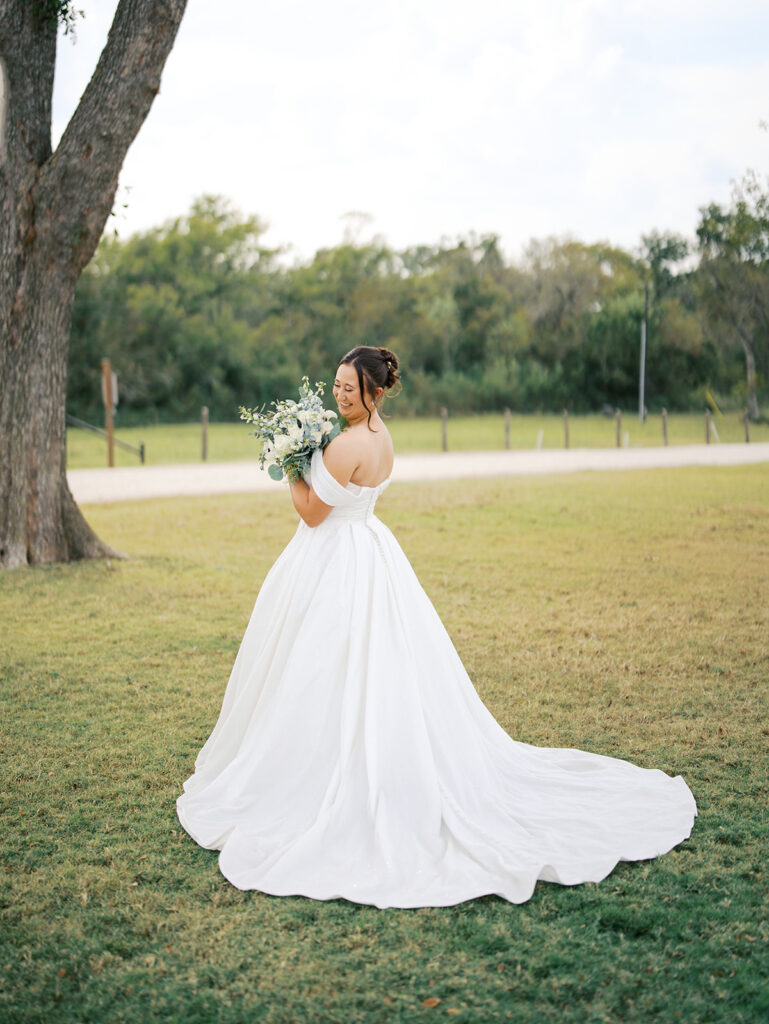 outdoor wedding portraits of the bride in houston texas