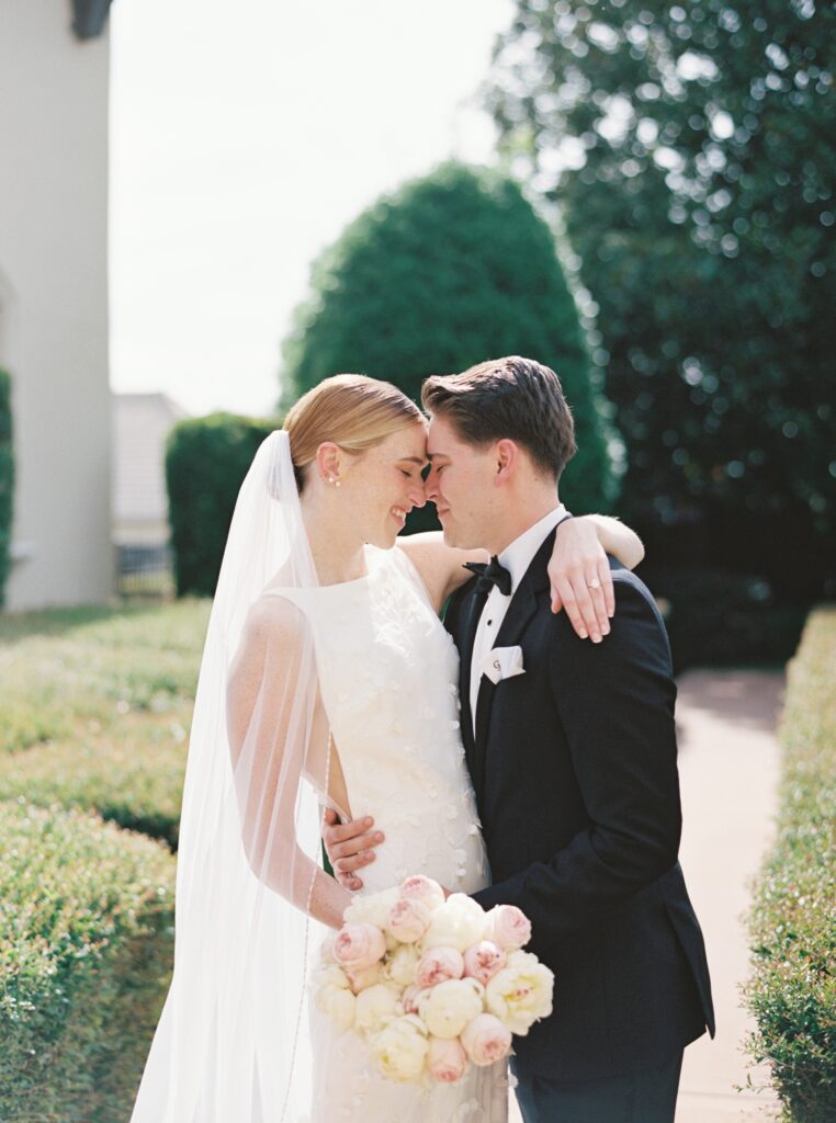 documentary style wedding photos luxury wedding