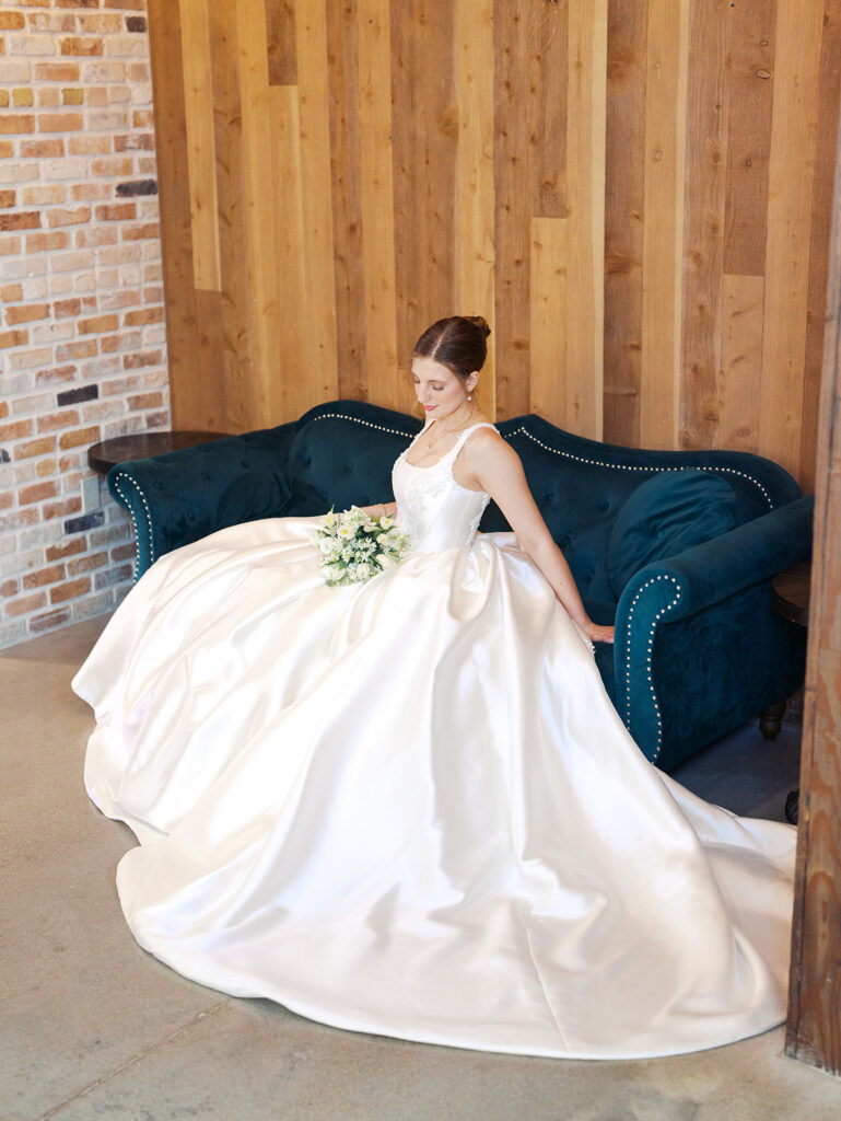 timeless and classy bridal photography in houston texas