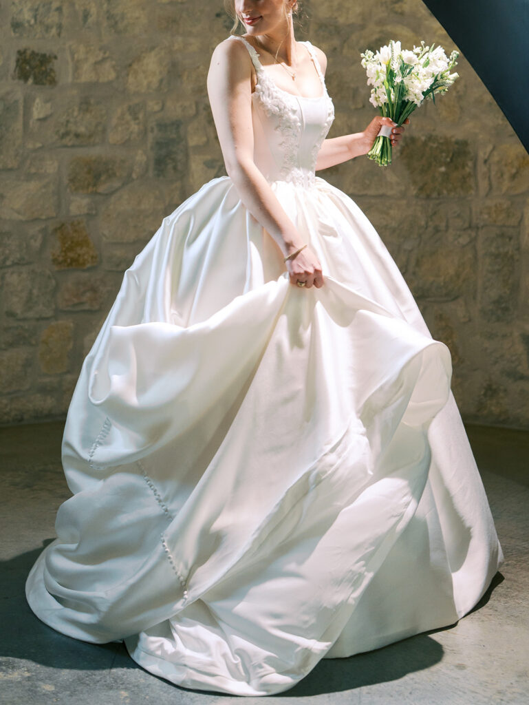 The Weinberg at Wixon Valley Bridal Portraits With Timeless Elegance and Nostalgia