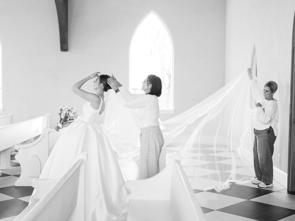 The Weinberg at Wixon Valley Bridal Portraits With Timeless Elegance and Nostalgia