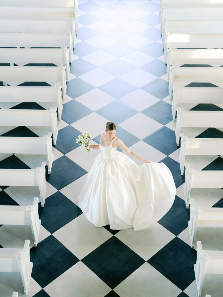 The Weinberg at Wixon Valley Bridal Portraits With Timeless Elegance and Nostalgia