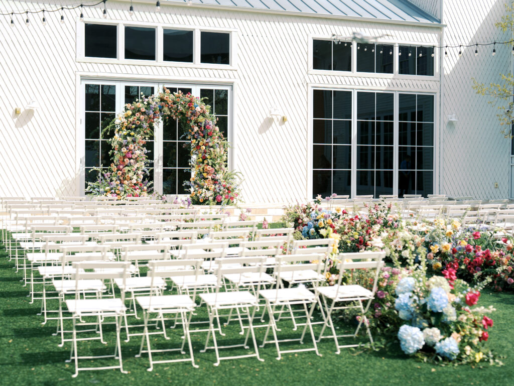 wedding day i austin ceremony space spring wedding color palette spring wedding theme