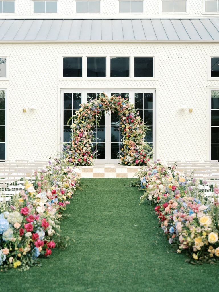 Wedding Florals for a Spring Garden Ceremony