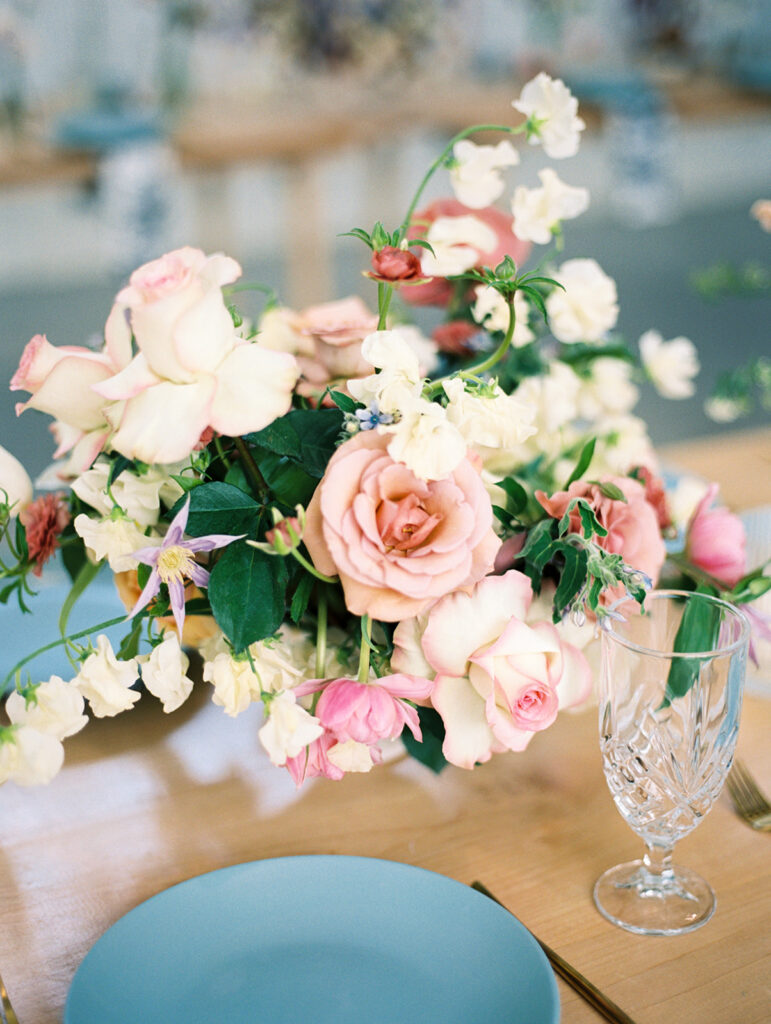 garden wedding ideas spring wedding colors and flowers for a wedding reception in austin texas